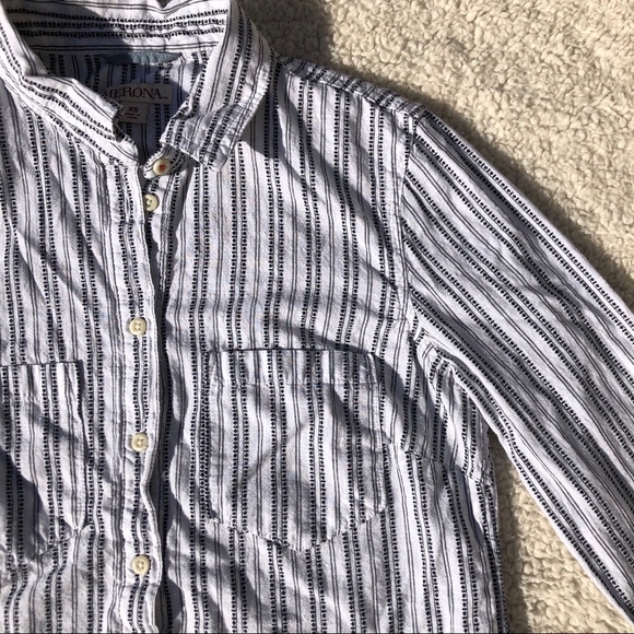 Button Down - Picture 3 of 4